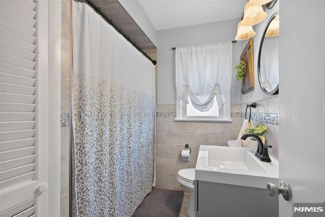 189-191 Totowa Avenue, Paterson, NJ 07502