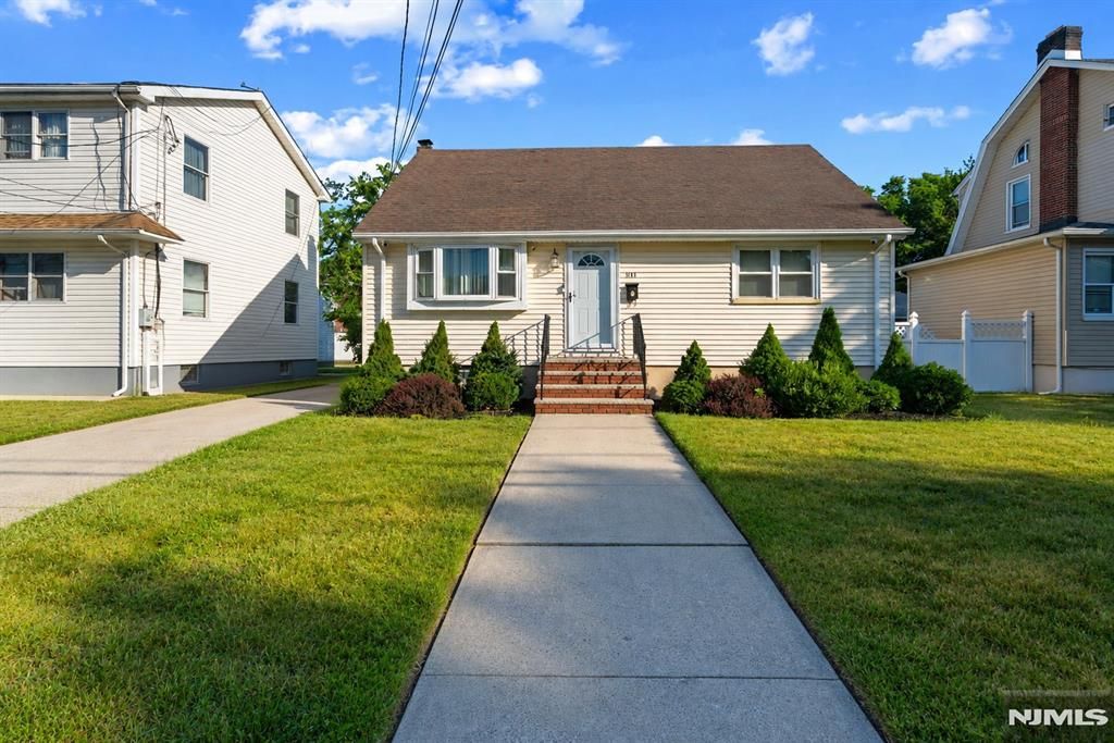 189-191 Totowa Avenue, Paterson, NJ 07502