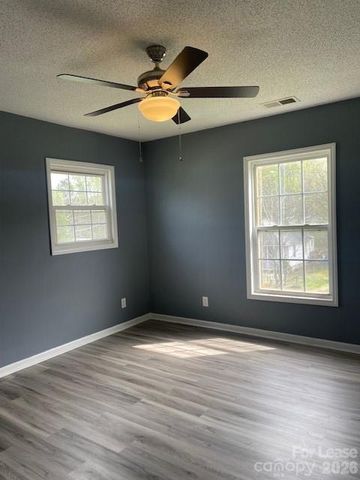 113 Whispering Pines Lane, Huntersville, NC 28078