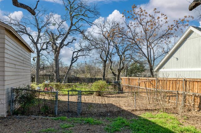 2308 N Edgewood Terrace, Fort Worth, TX 76103