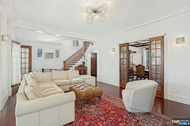 1016 Abbott Boulevard, Fort Lee, NJ 07024
