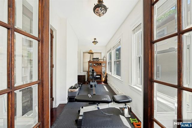 1016 Abbott Boulevard, Fort Lee, NJ 07024