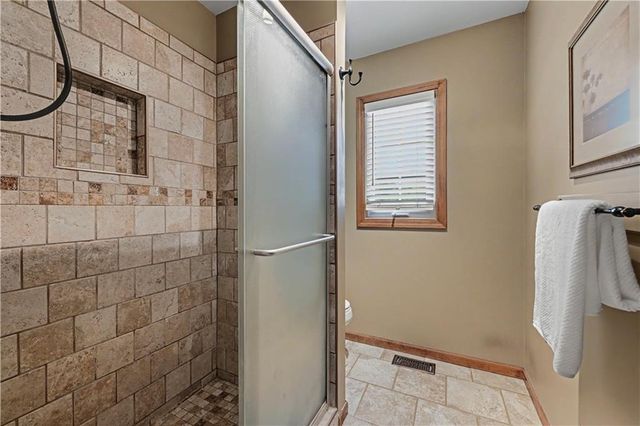 10601 Barton Street, Overland Park, KS 66214