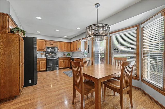 10601 Barton Street, Overland Park, KS 66214