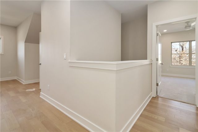 2084 N Dutton Place, Fayetteville, AR 72703