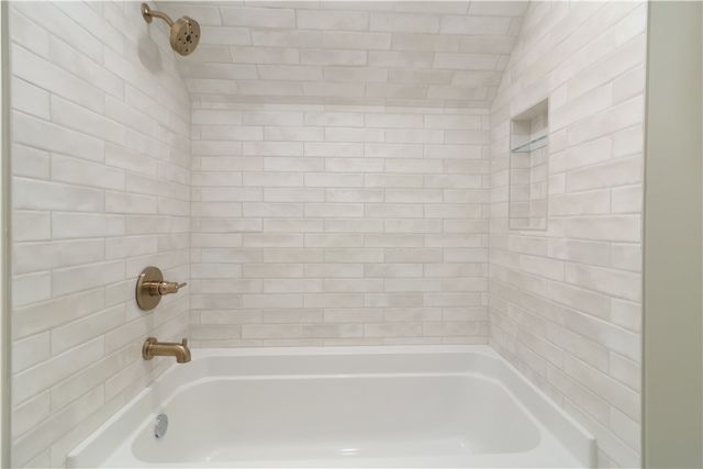 2084 N Dutton Place, Fayetteville, AR 72703