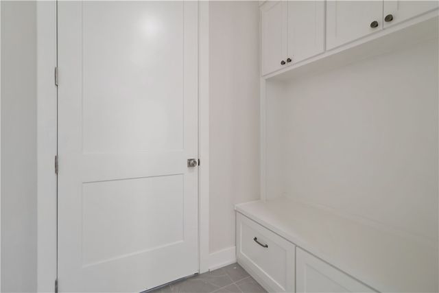 2084 N Dutton Place, Fayetteville, AR 72703