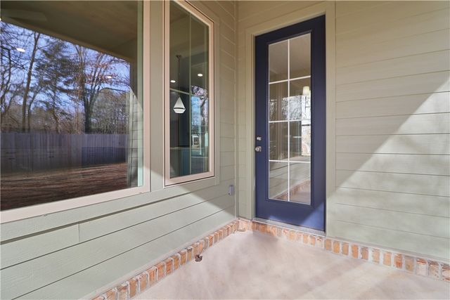 2084 N Dutton Place, Fayetteville, AR 72703