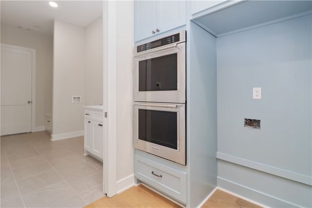 2084 N Dutton Place, Fayetteville, AR 72703