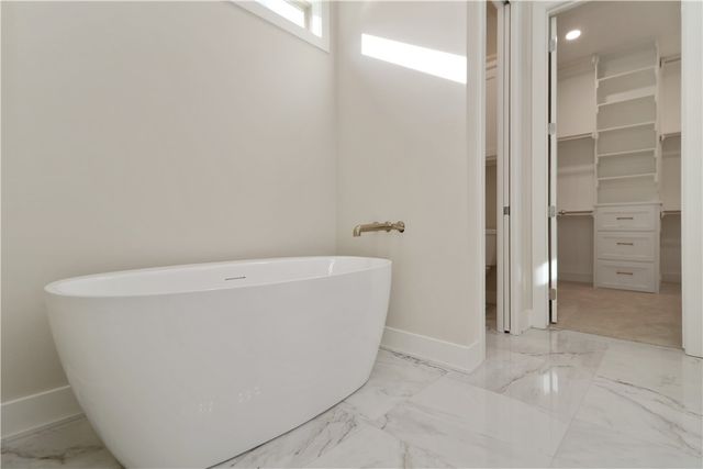 2084 N Dutton Place, Fayetteville, AR 72703