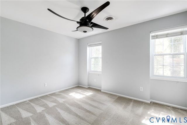 510 Overcliff Ct, Midlothian, VA 23114