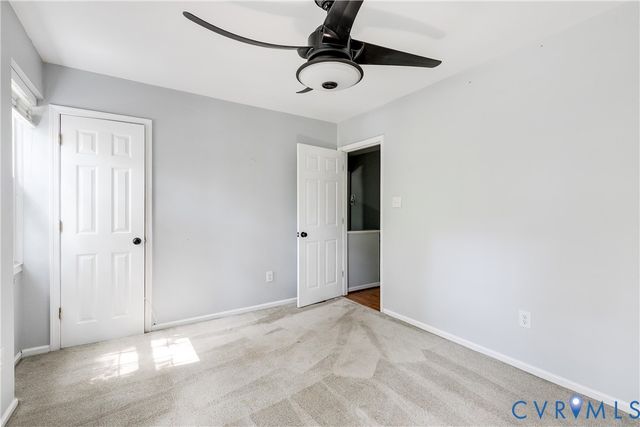510 Overcliff Ct, Midlothian, VA 23114