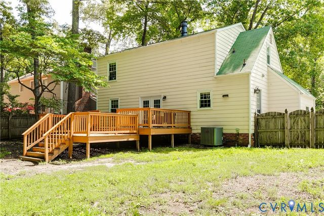 510 Overcliff Ct, Midlothian, VA 23114
