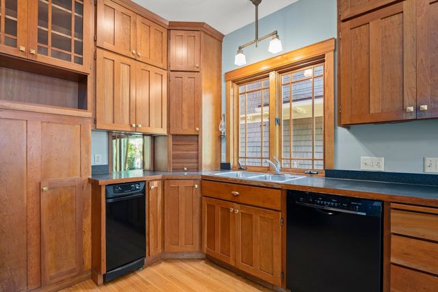 917 E 20TH Ave, Spokane, WA 99203