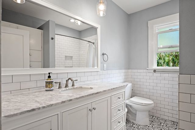 917 E 20TH Ave, Spokane, WA 99203