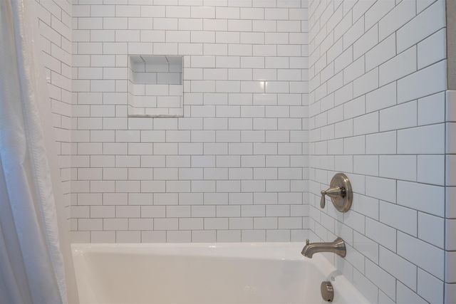 917 E 20TH Ave, Spokane, WA 99203