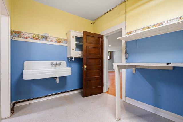 917 E 20TH Ave, Spokane, WA 99203