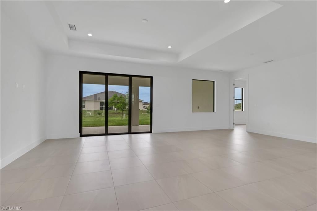 2208 NE 9th AVE, CAPE CORAL, FL 33909 — photo 4