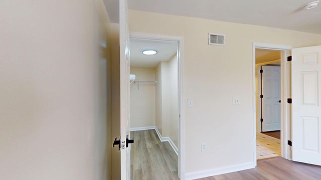 415 Parkdale Drive 2f, Charleston, SC 29414