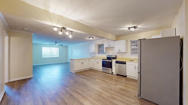 415 Parkdale Drive 2f, Charleston, SC 29414