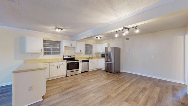 415 Parkdale Drive 2f, Charleston, SC 29414