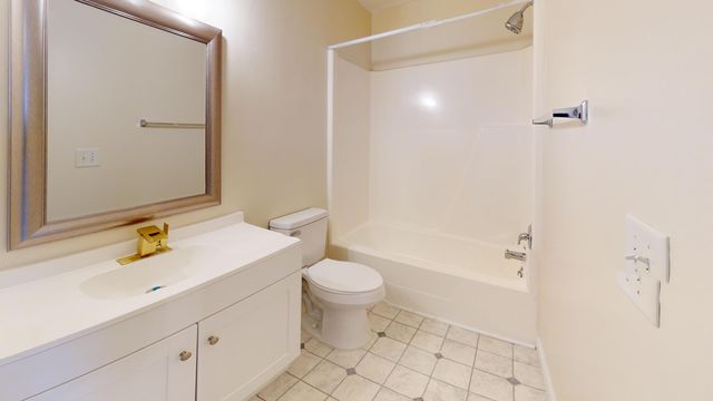 415 Parkdale Drive 2f, Charleston, SC 29414