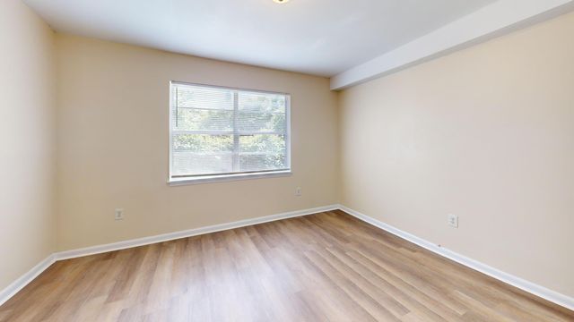 415 Parkdale Drive 2f, Charleston, SC 29414