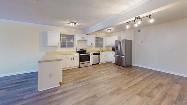 415 Parkdale Drive 2f, Charleston, SC 29414