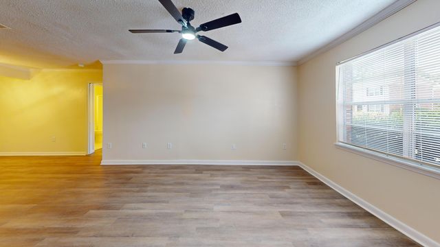 415 Parkdale Drive 2f, Charleston, SC 29414