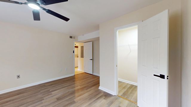 415 Parkdale Drive 2f, Charleston, SC 29414