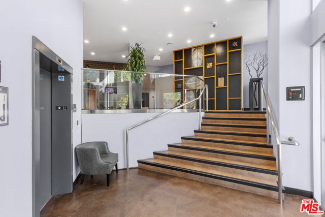 629 Traction Avenue 103, Los Angeles, CA 90013