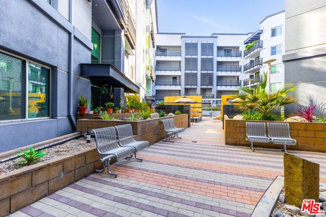 629 Traction Avenue 103, Los Angeles, CA 90013