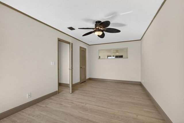 727 Hummingbird Way 6, North Palm Beach, FL 33408