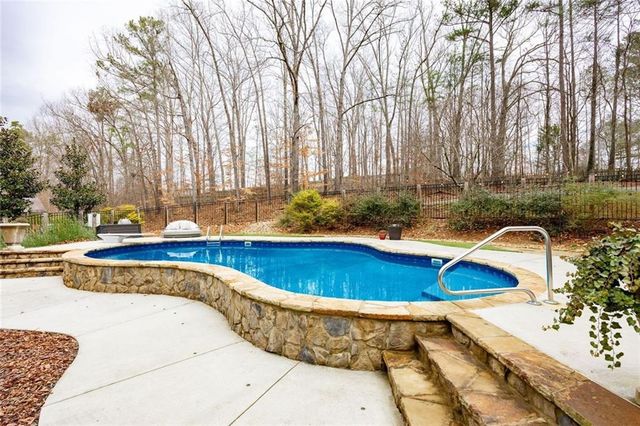 4038 Turnstone NW Drive, Kennesaw, GA 30152