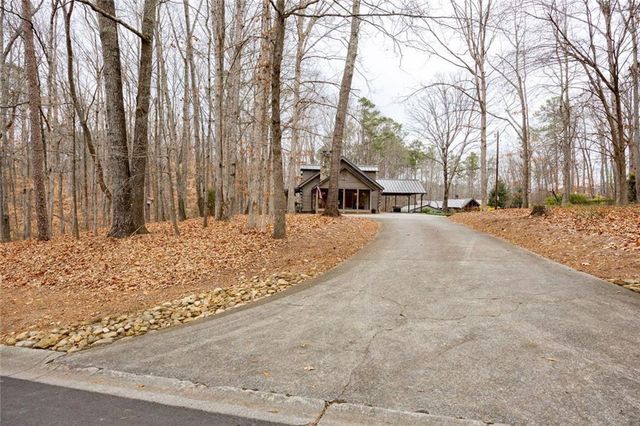 4038 Turnstone NW Drive, Kennesaw, GA 30152