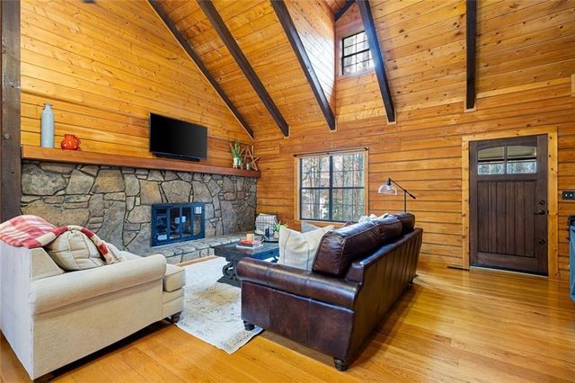 4038 Turnstone NW Drive, Kennesaw, GA 30152