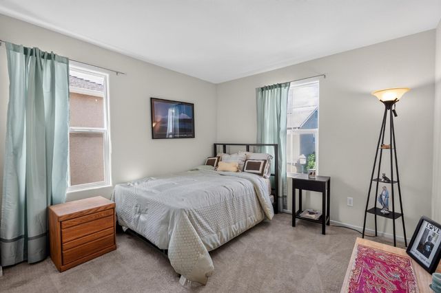 131 Chelwood Ln, Sacramento, CA 95823