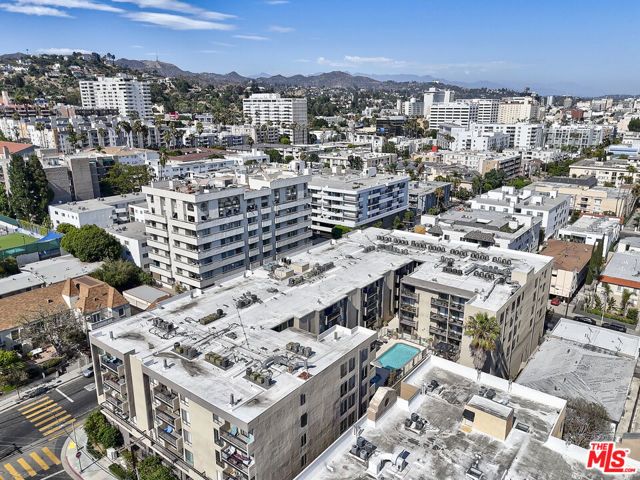 7320 Hawthorn Avenue 319, Los Angeles, CA 90046