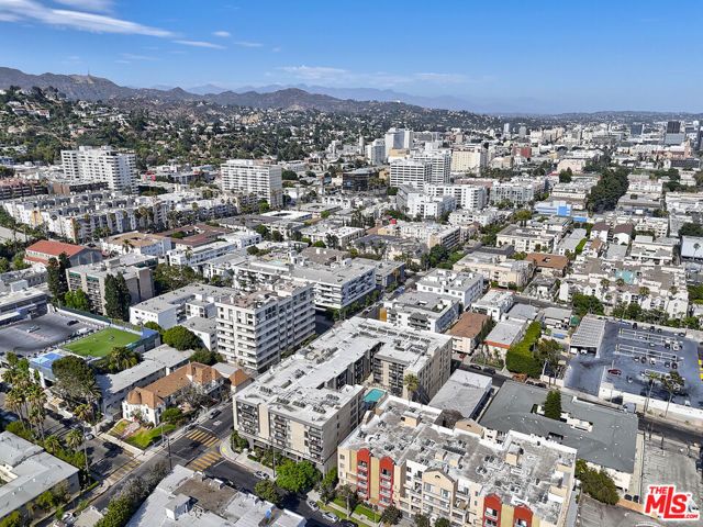 7320 Hawthorn Avenue 319, Los Angeles, CA 90046