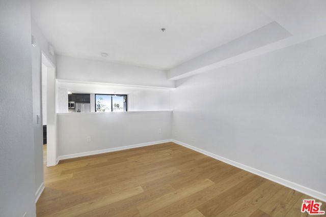 7320 Hawthorn Avenue 319, Los Angeles, CA 90046