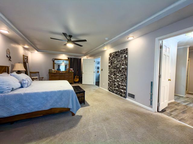 1717 N Friendship Road, Paducah, KY 42001