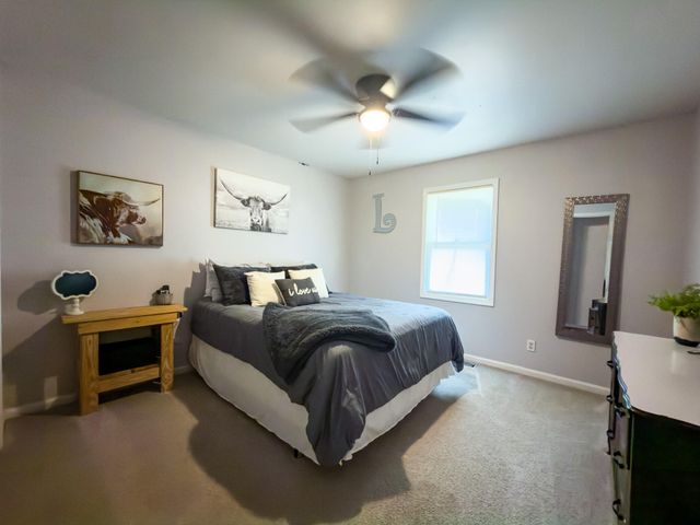 1717 N Friendship Road, Paducah, KY 42001