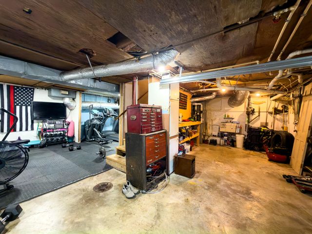 1717 N Friendship Road, Paducah, KY 42001