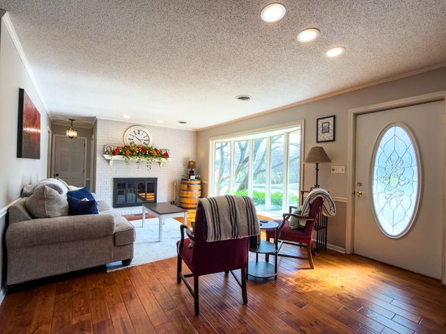 1717 N Friendship Road, Paducah, KY 42001