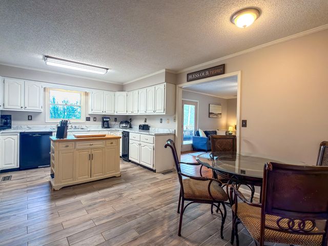 1717 N Friendship Road, Paducah, KY 42001