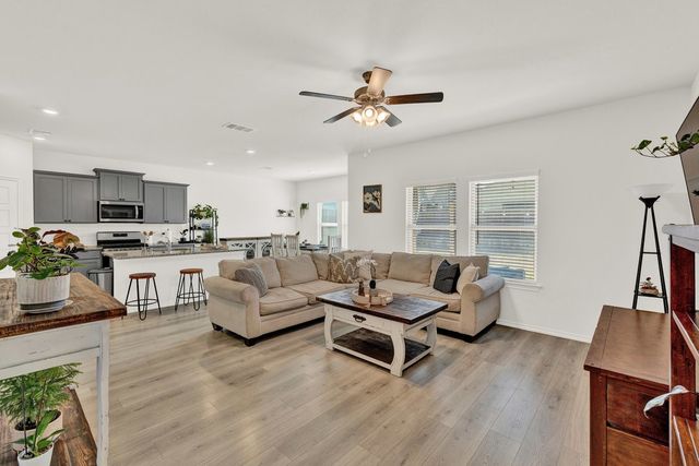 815 Cormorant Street, Princeton, TX 75407