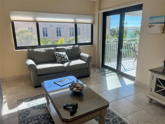 1001 POINT OF ROCKS ROAD 310, Sarasota, FL 34242