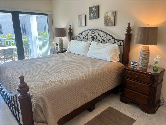 1001 POINT OF ROCKS ROAD 310, Sarasota, FL 34242