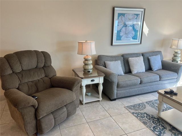 1001 POINT OF ROCKS ROAD 310, Sarasota, FL 34242
