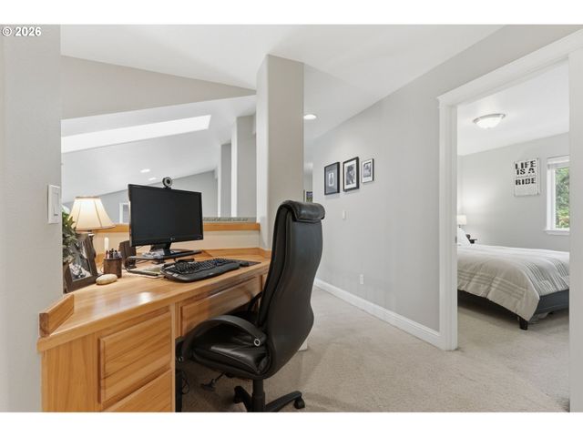 1090 N 26TH Ter, Cornelius, OR 97113